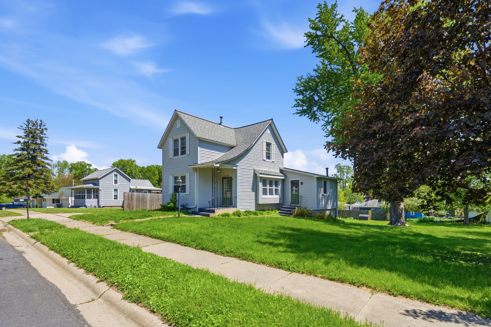 1713 North 5th Street Clinton, IA 52732 - Photo 3 of 24