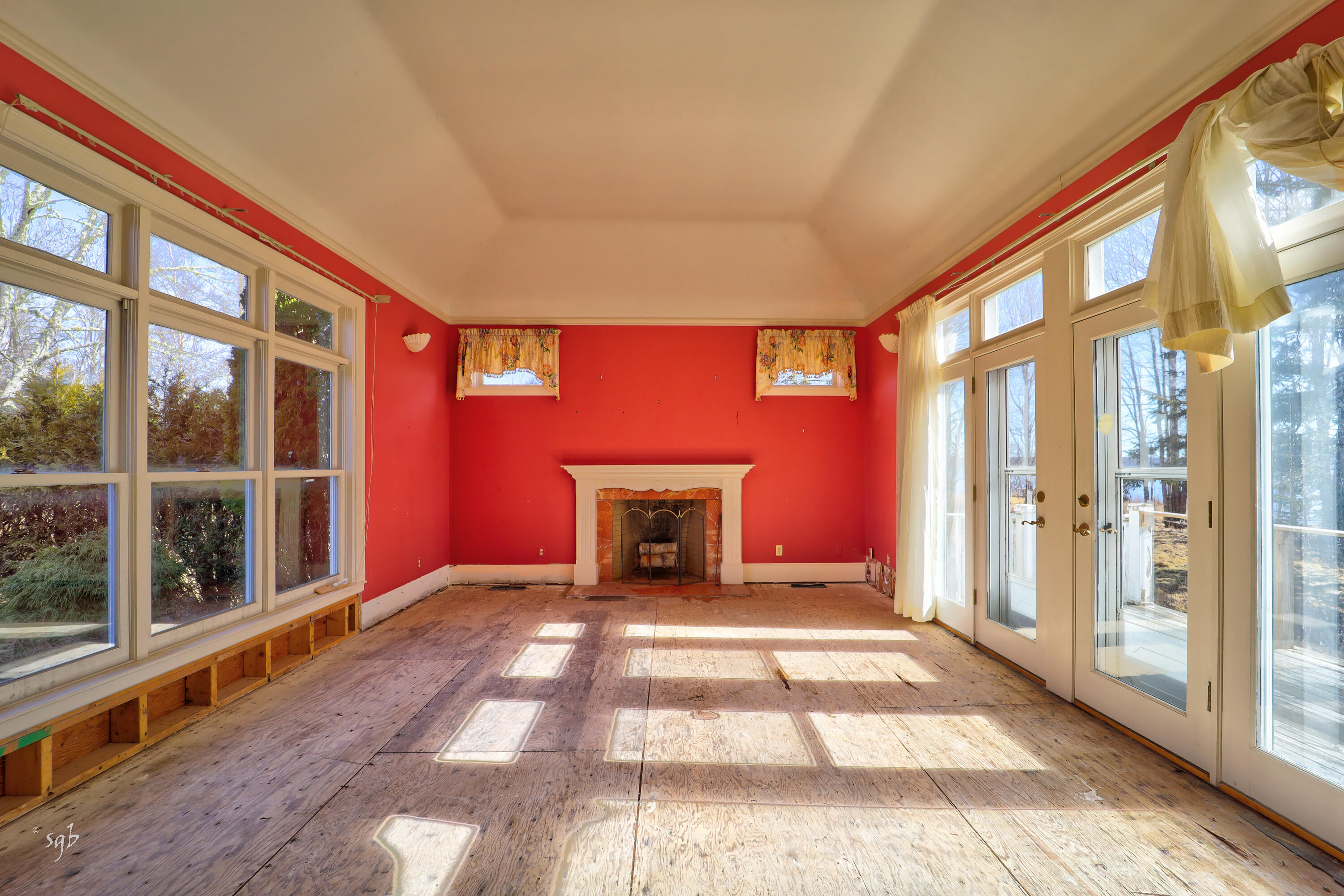 958 Newbury Neck Road Surry, ME 04684 - Photo 10 of 40 20240304-958NewburyNeck23