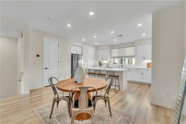 $695,000 | 27582 Manzanita Way, Valencia, CA 91381