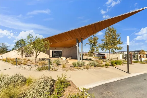 $695,000 | 27582 Manzanita Way, Valencia, CA 91381