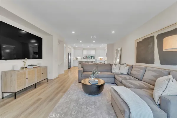 $695,000 | 27582 Manzanita Way, Valencia, CA 91381