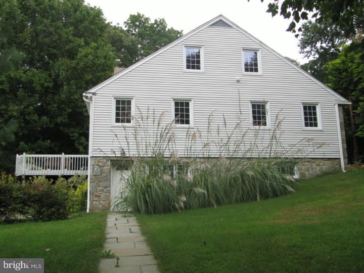 400 Saybrook Road Villanova, PA 19085 - Photo 18 of 19 Exterior Side