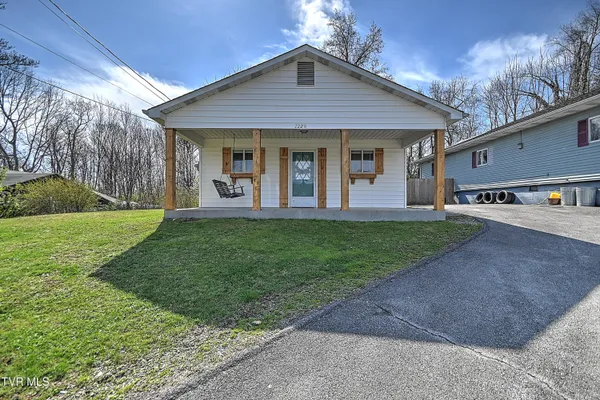 $139,900 | 2228 High Street, Bristol, VA 24201