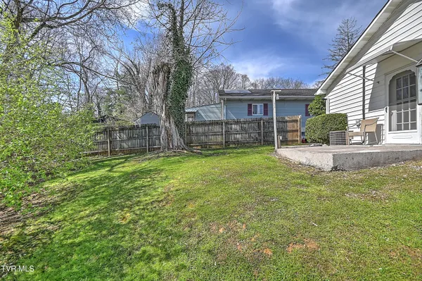 $139,900 | 2228 High Street, Bristol, VA 24201