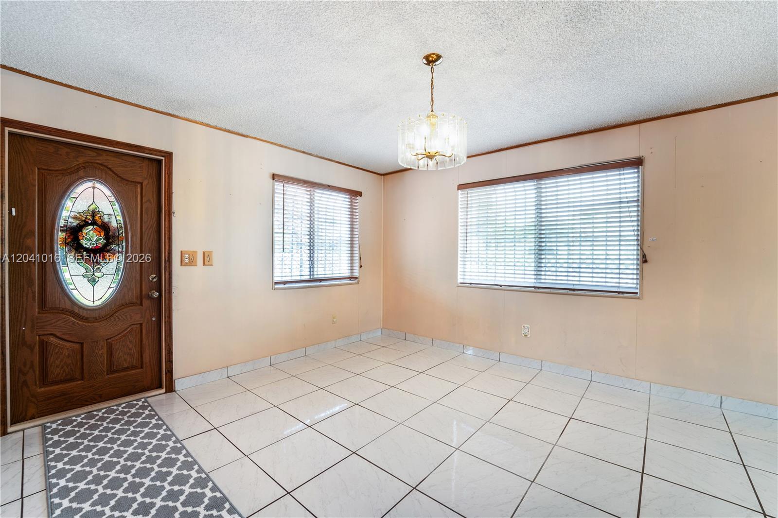 11941 Southwest 4th Street Miami, FL 33184 - Photo 5 of 40