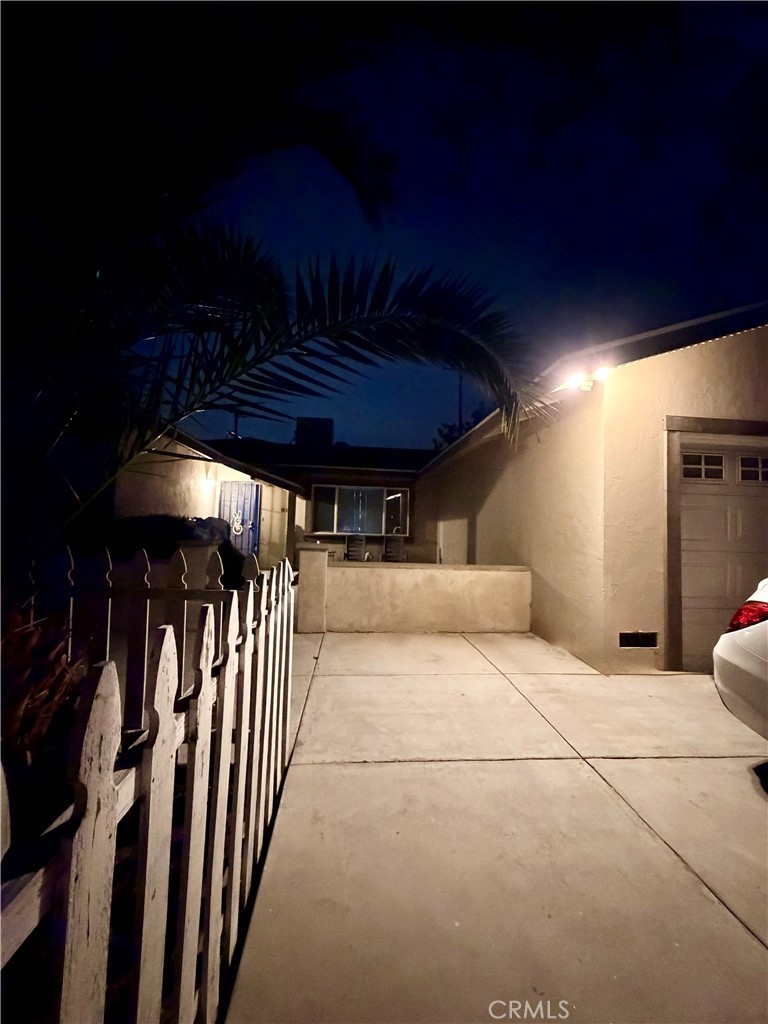 1896 Maryvale Lane Hemet, CA 92544 - Photo 33 of 33 a view of a porch
