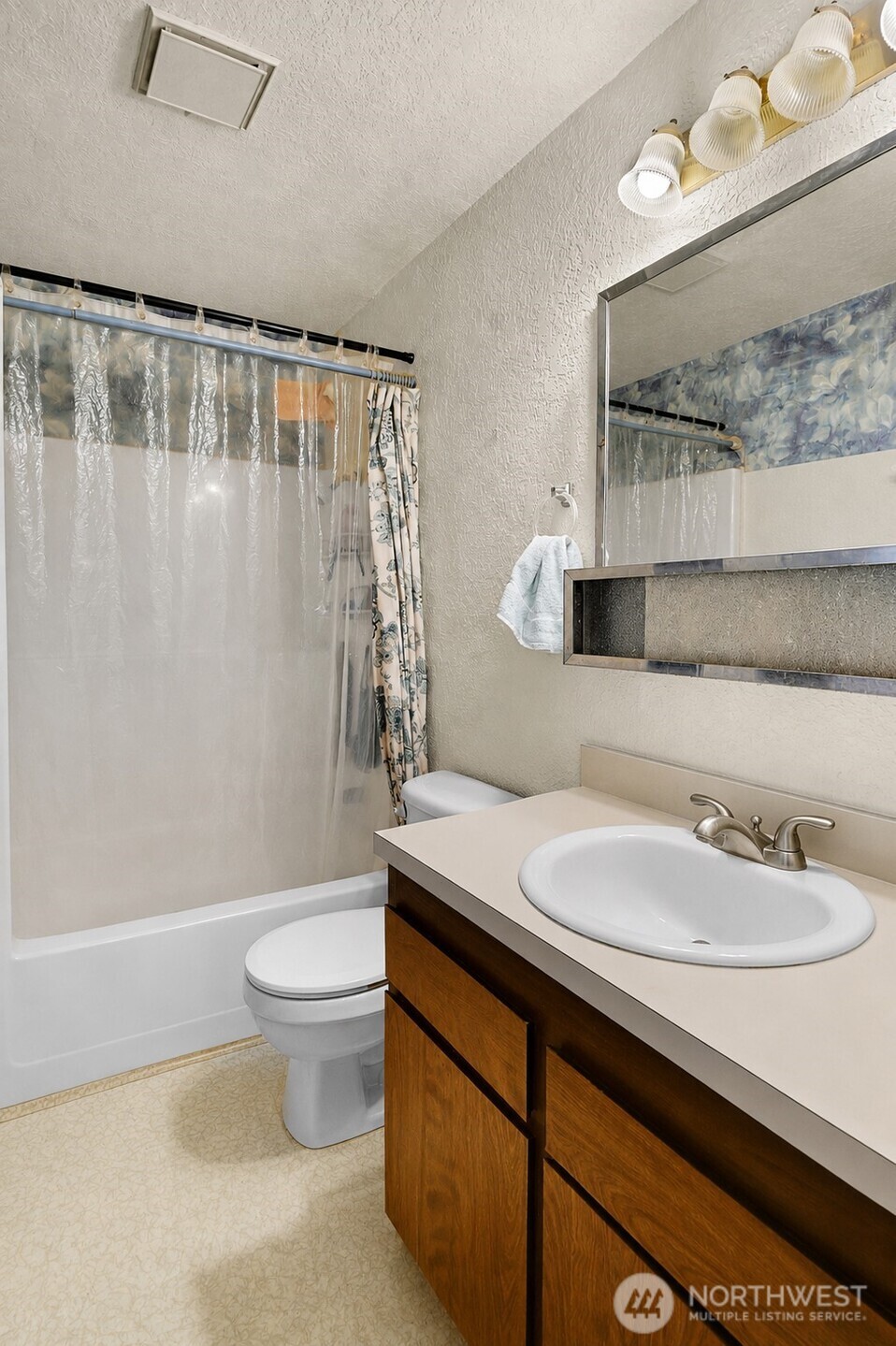 8015 196th Street Southwest, Unit 4A Edmonds, WA 98026 - Photo 25 of 30