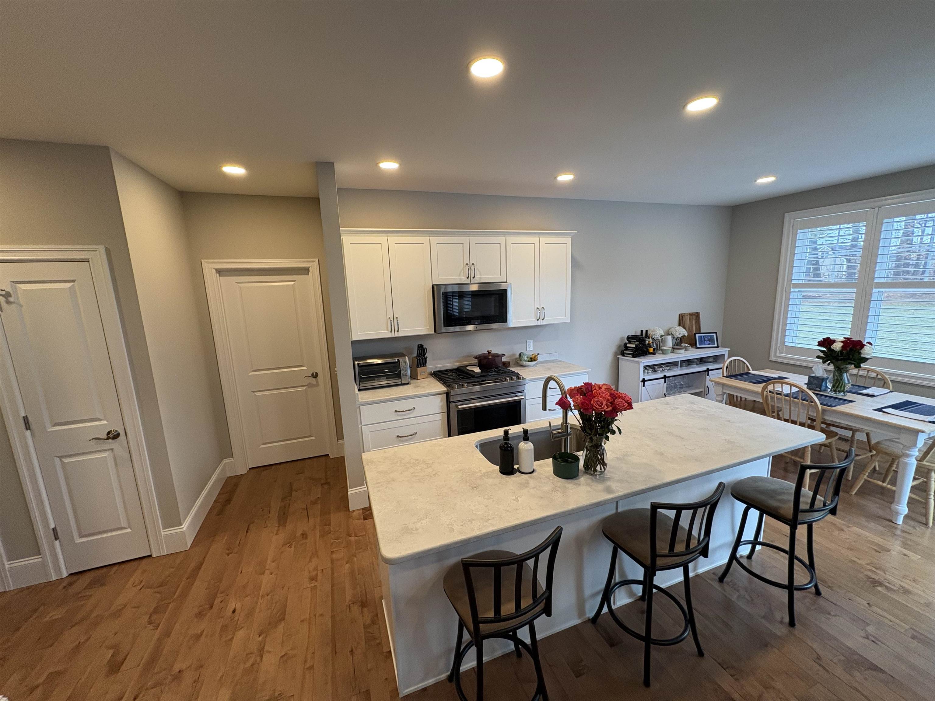 3 Testament Circle, Unit 11 Nashua, NH 03062 - Photo 20 of 45