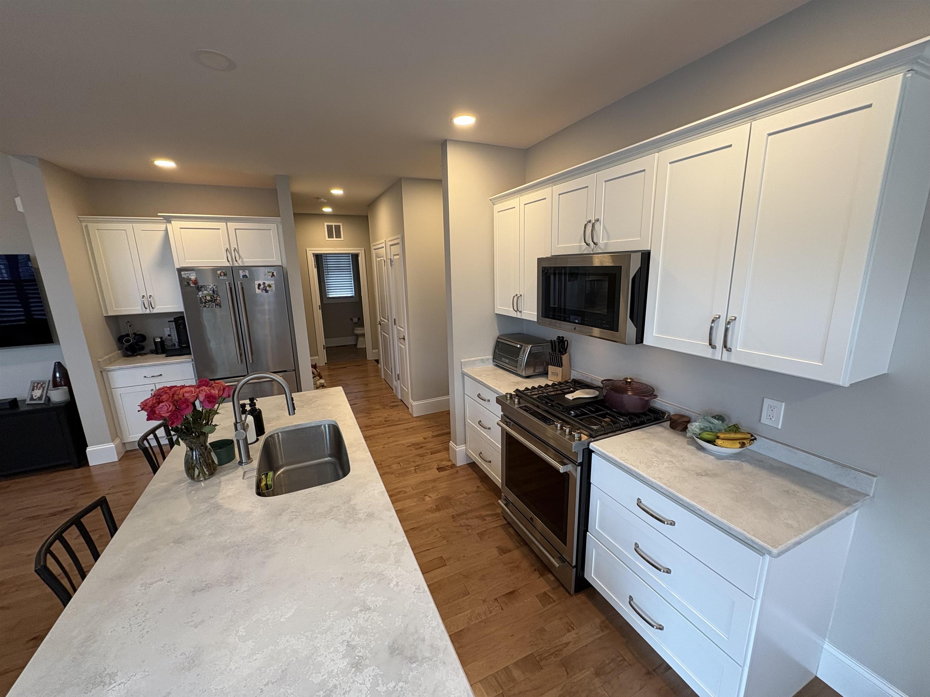 3 Testament Circle, Unit 11 Nashua, NH 03062 - Photo 21 of 45