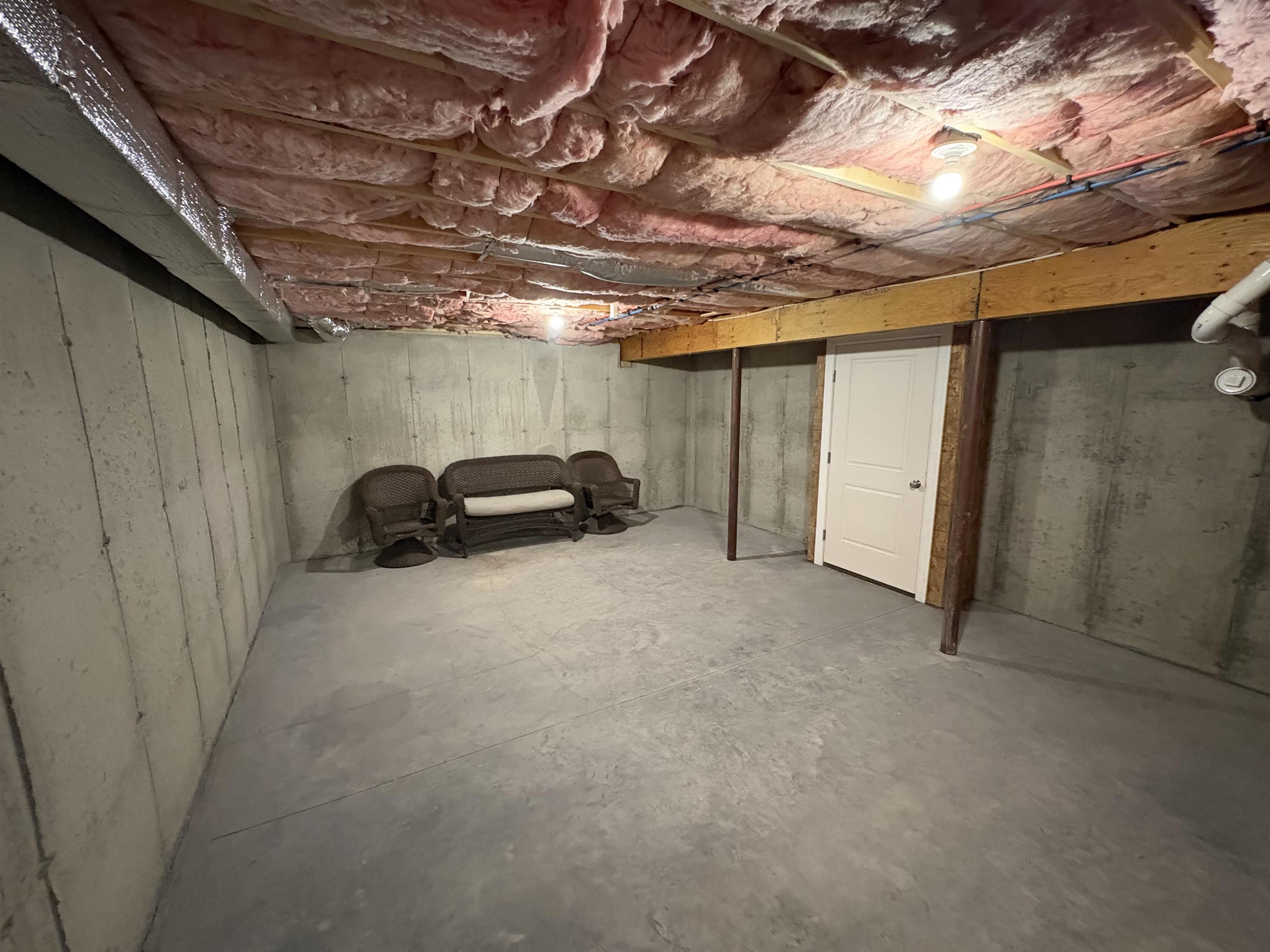 3 Testament Circle, Unit 11 Nashua, NH 03062 - Photo 43 of 45