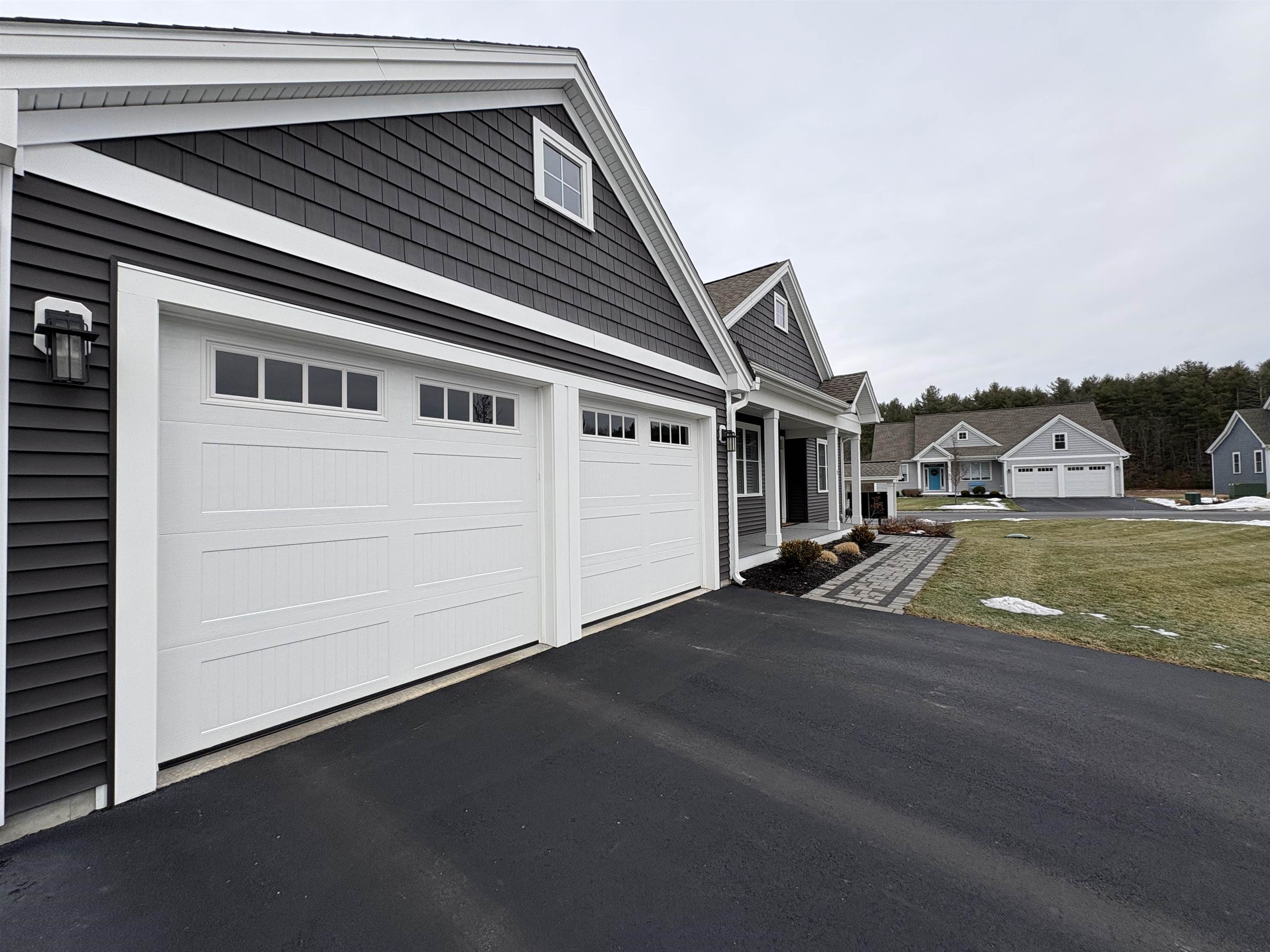 3 Testament Circle, Unit 11 Nashua, NH 03062 - Photo 7 of 45