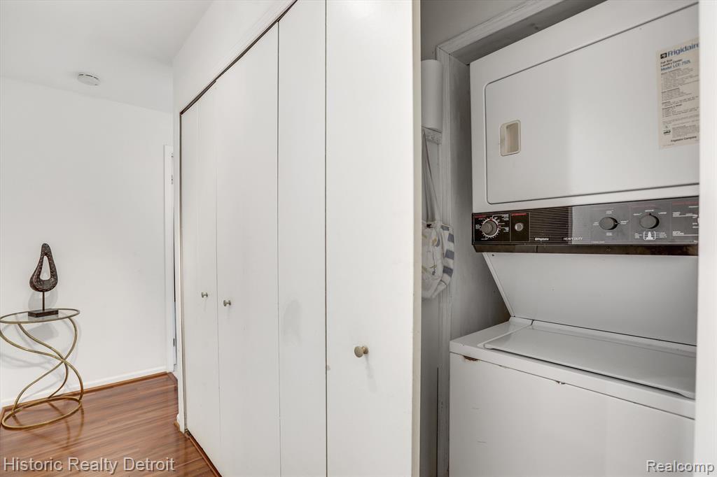 29656 Middlebelt Road, Unit 1403 Farmington Hills, MI 48334 - Photo 12 of 39