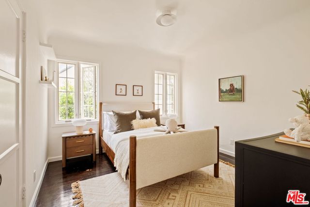 $2,090,000 | 1068 Queen Anne Place, Los Angeles, CA 90019