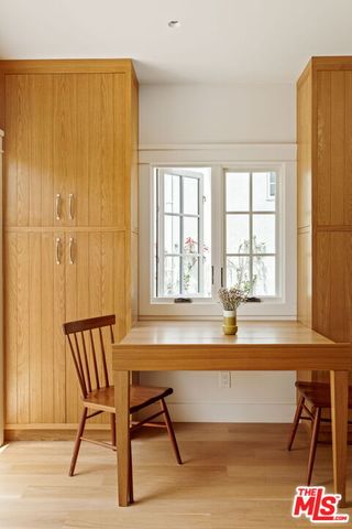 $2,090,000 | 1068 Queen Anne Place, Los Angeles, CA 90019