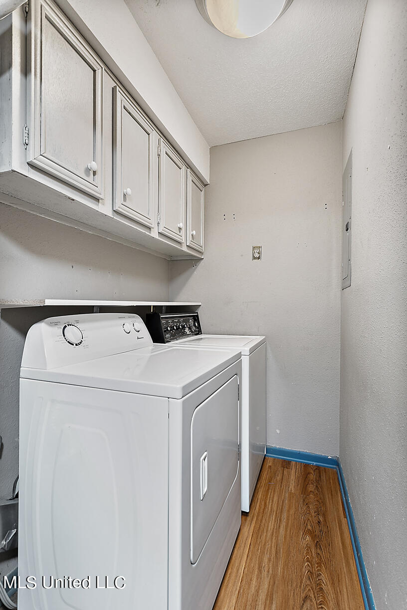 5125 Old Canton Road, Unit 214 Jackson, MS 39211 - Photo 21 of 36 214 the glen final-21