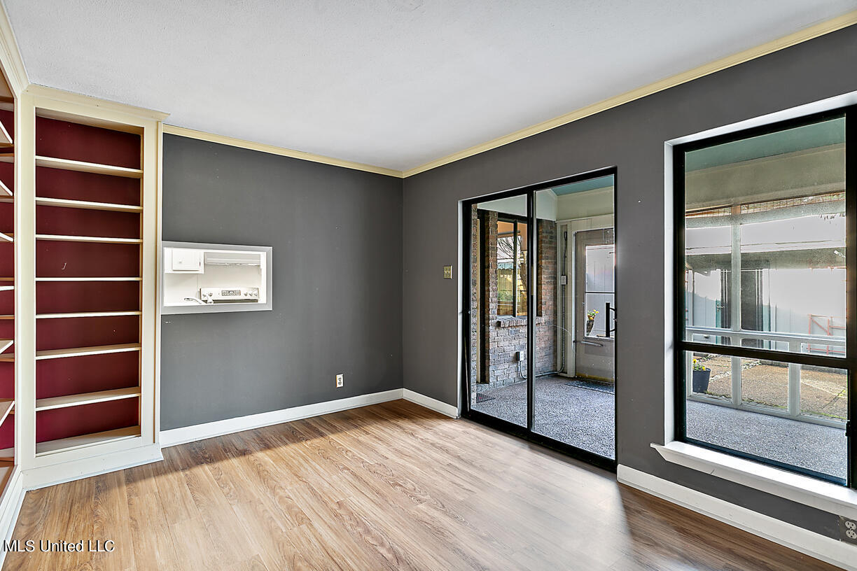 5125 Old Canton Road, Unit 214 Jackson, MS 39211 - Photo 22 of 36 214 the glen final-22