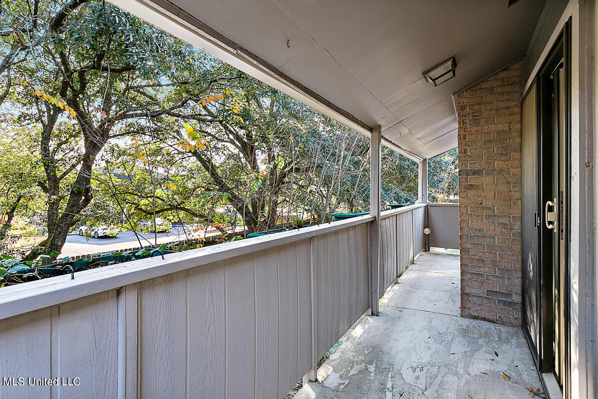 5125 Old Canton Road, Unit 214 Jackson, MS 39211 - Photo 27 of 36 214 the glen final-27