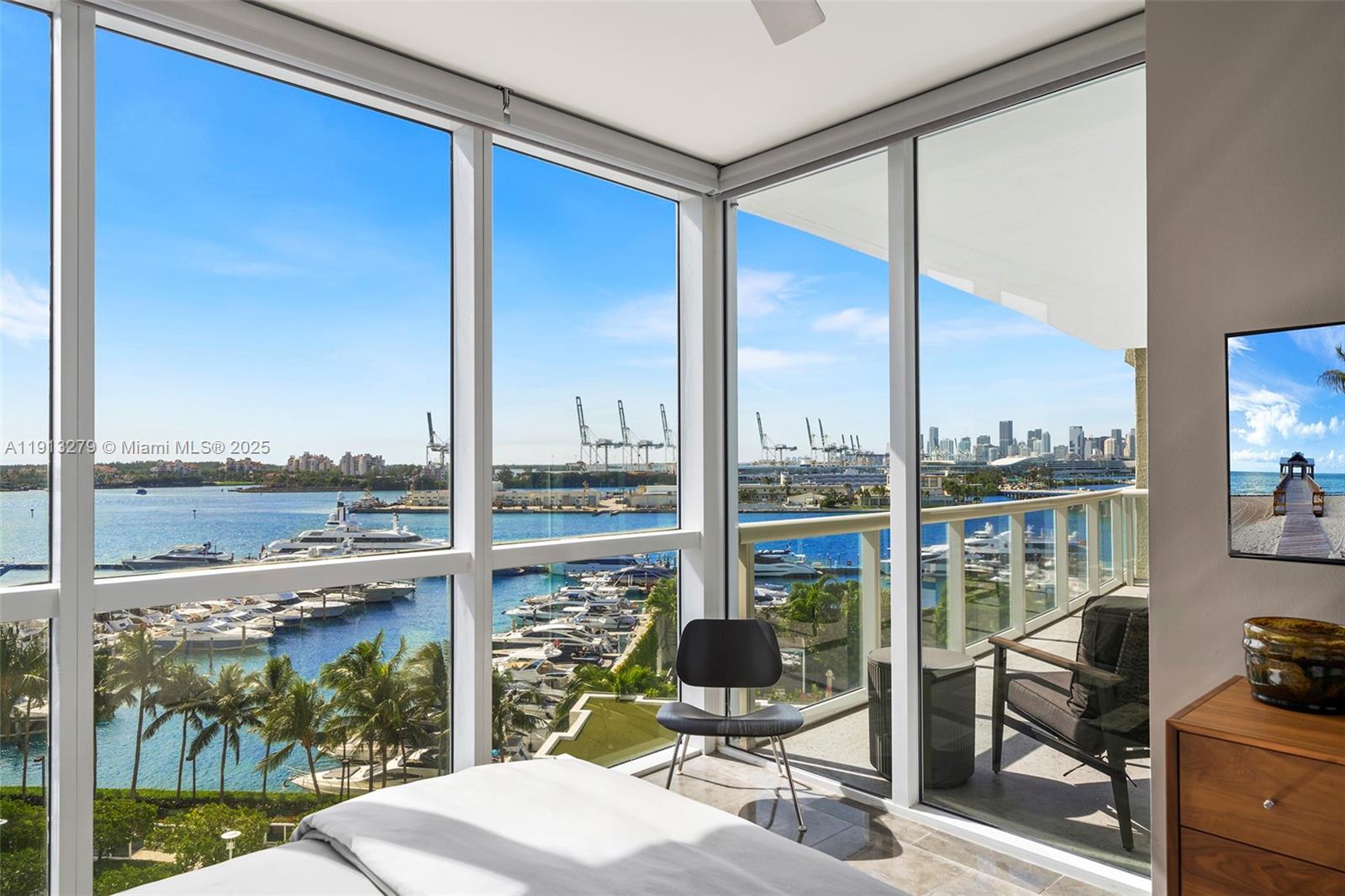 450 Alton Road, Unit 805 Miami Beach, FL 33139 - Photo 12 of 62 Gallery Image 12