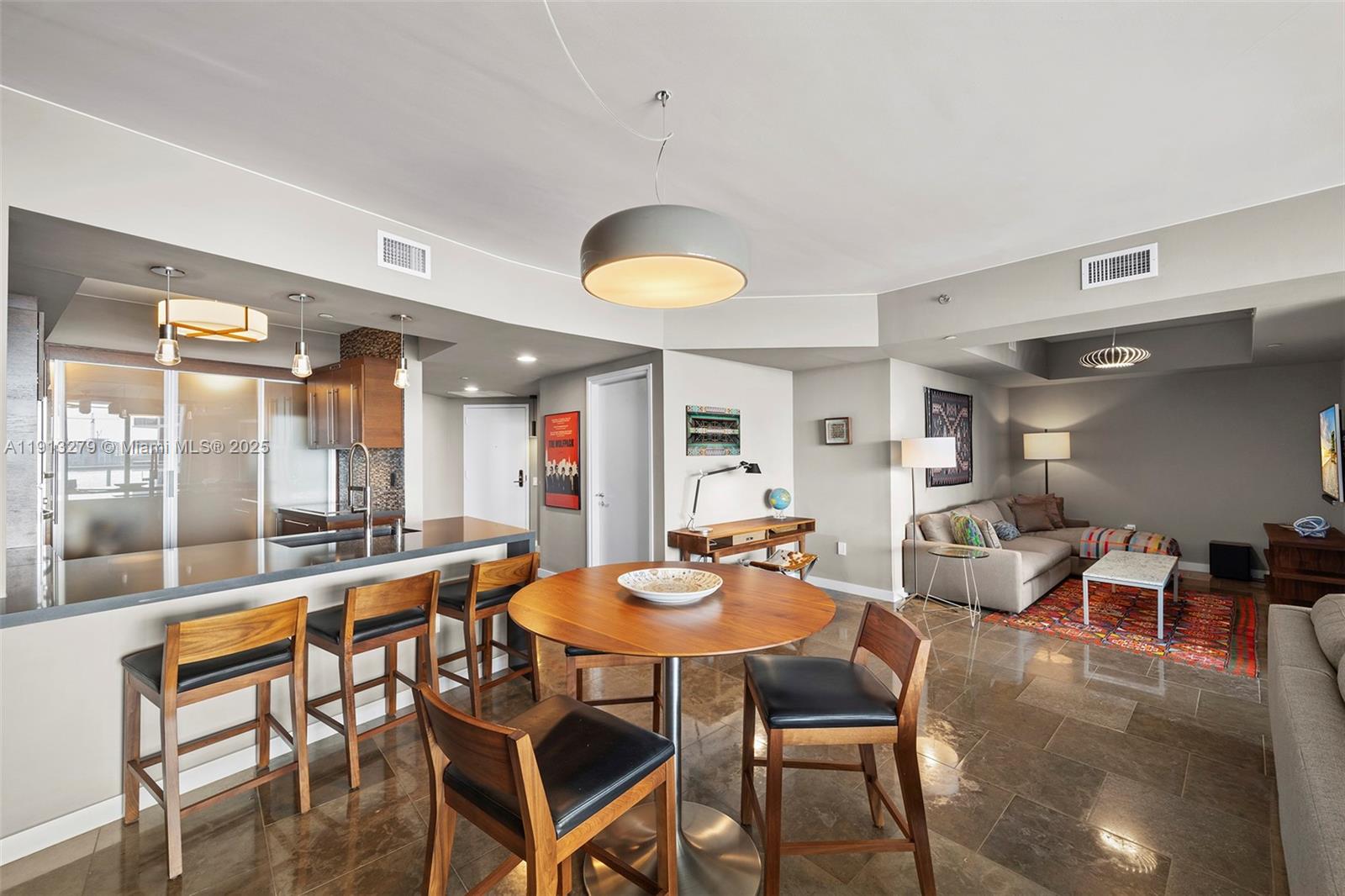 450 Alton Road, Unit 805 Miami Beach, FL 33139 - Photo 29 of 62 Gallery Image 29