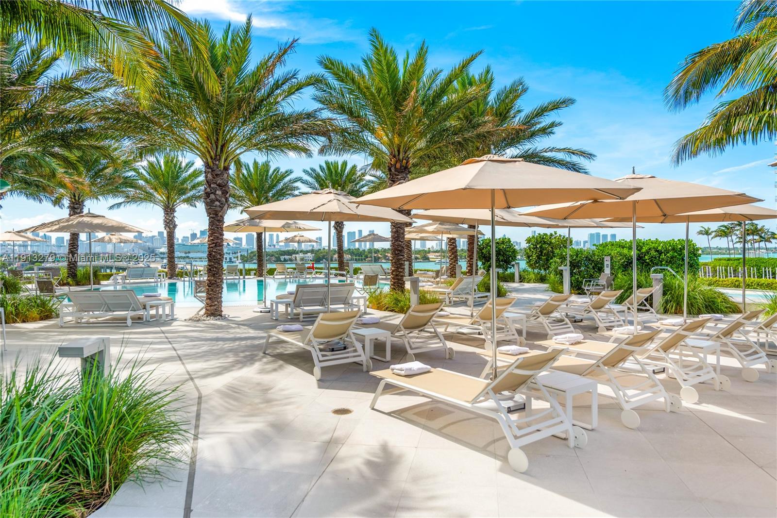 450 Alton Road, Unit 805 Miami Beach, FL 33139 - Photo 43 of 62 Gallery Image 43
