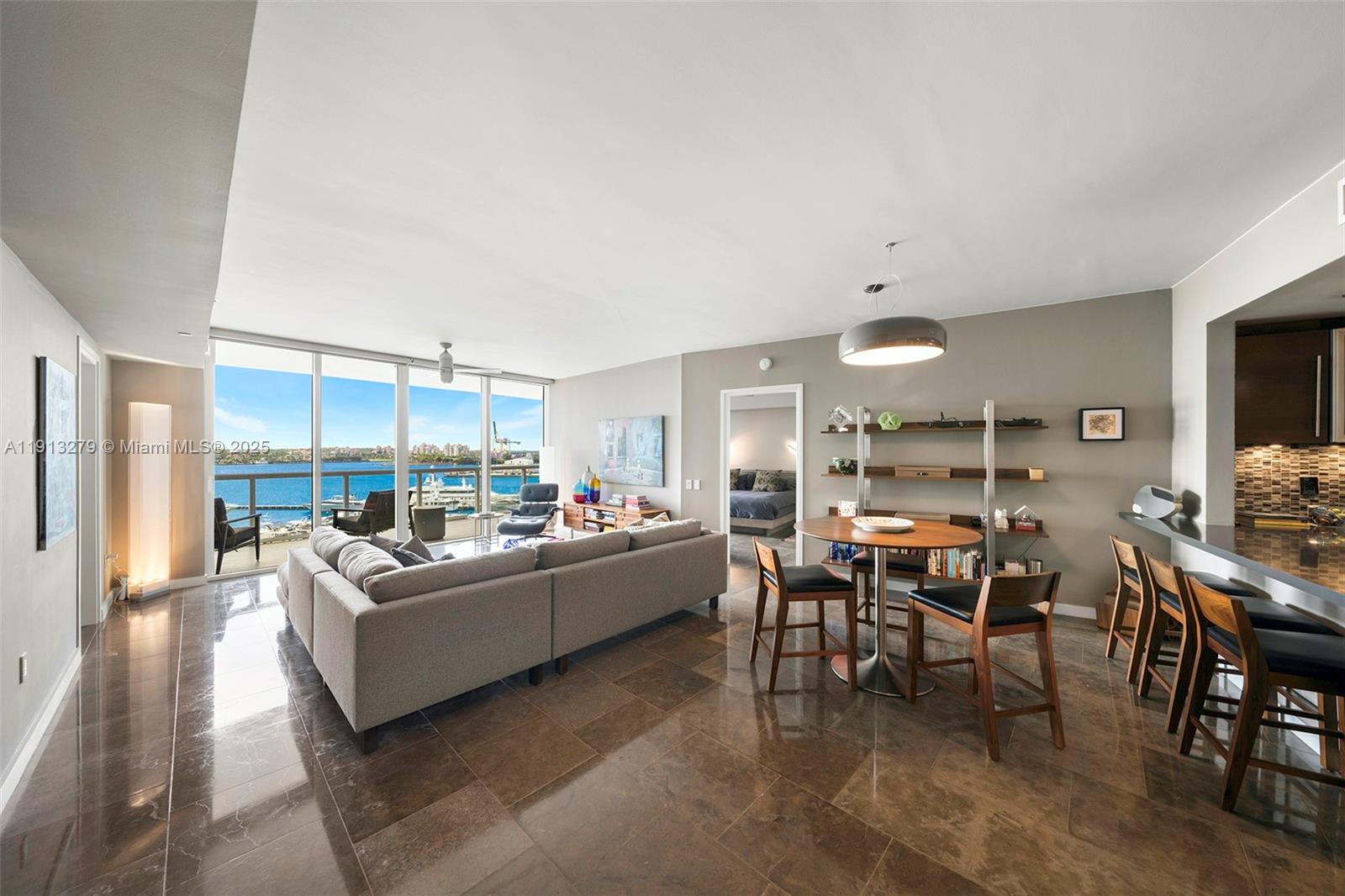 450 Alton Road, Unit 805 Miami Beach, FL 33139 - Photo 7 of 62 Gallery Image 7