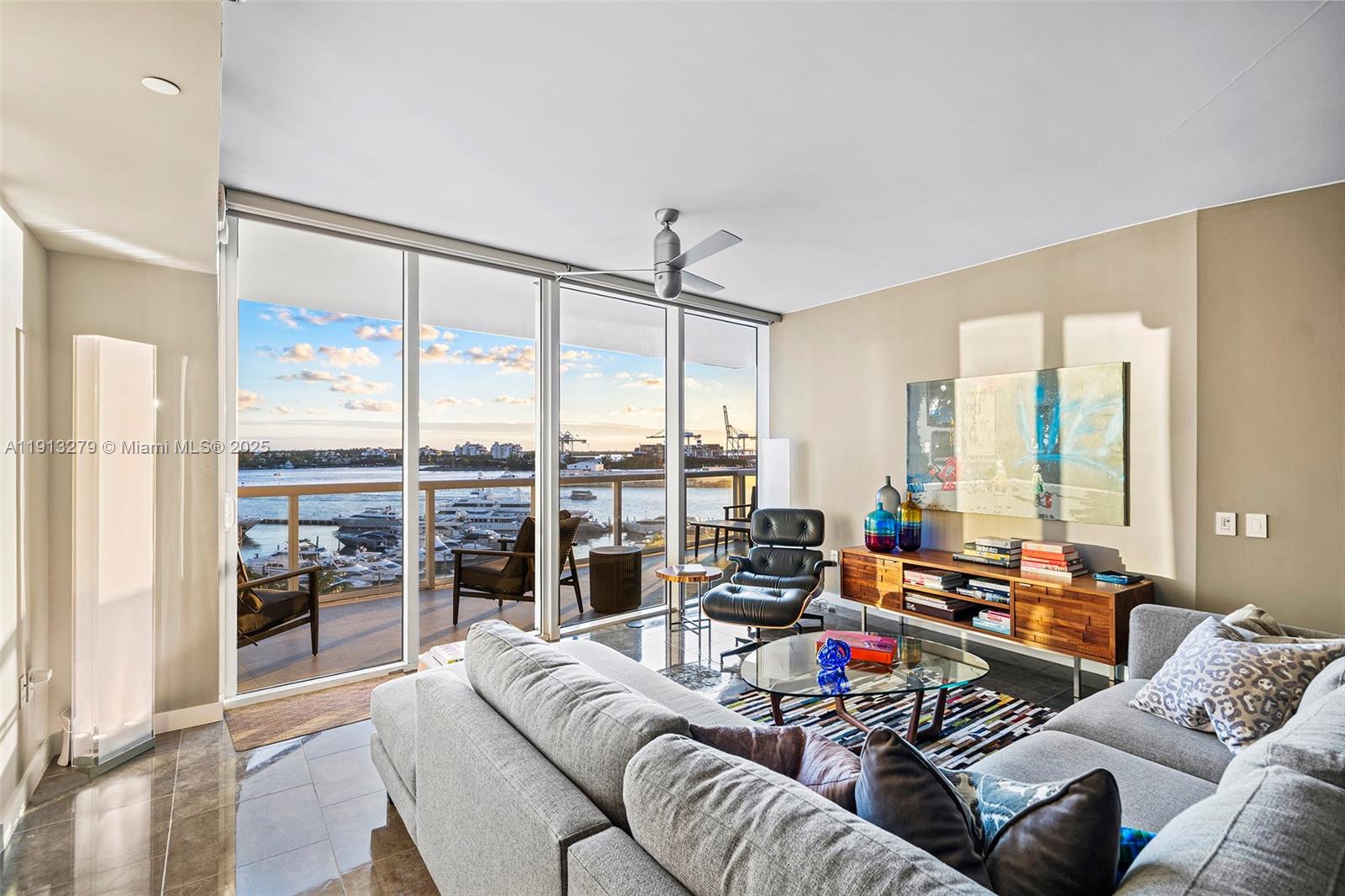 450 Alton Road, Unit 805 Miami Beach, FL 33139 - Photo 10 of 62 Gallery Image 10