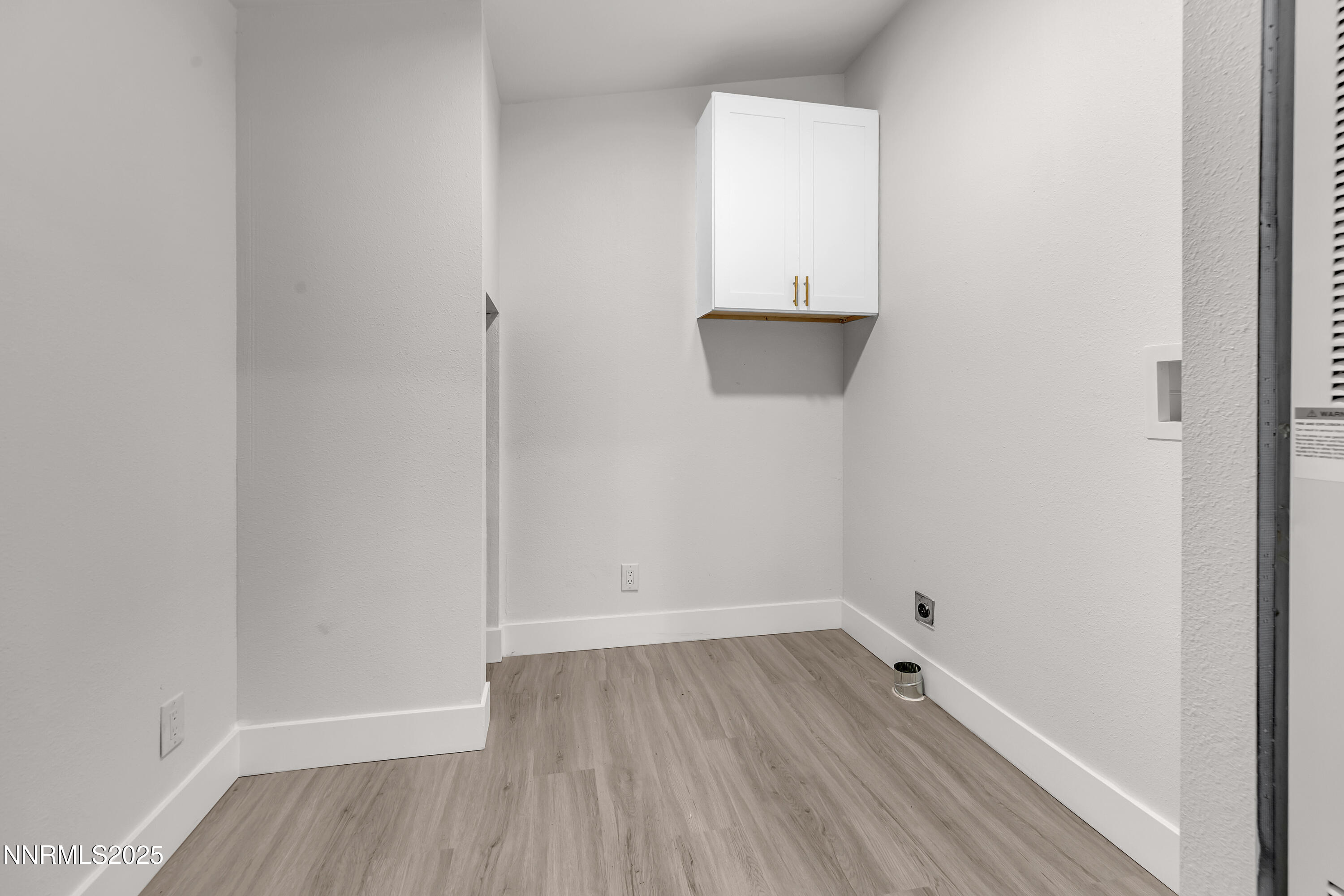 320 Ramsey Way Reno, NV 89506 - Photo 30 of 40 a view of a room with wooden floor