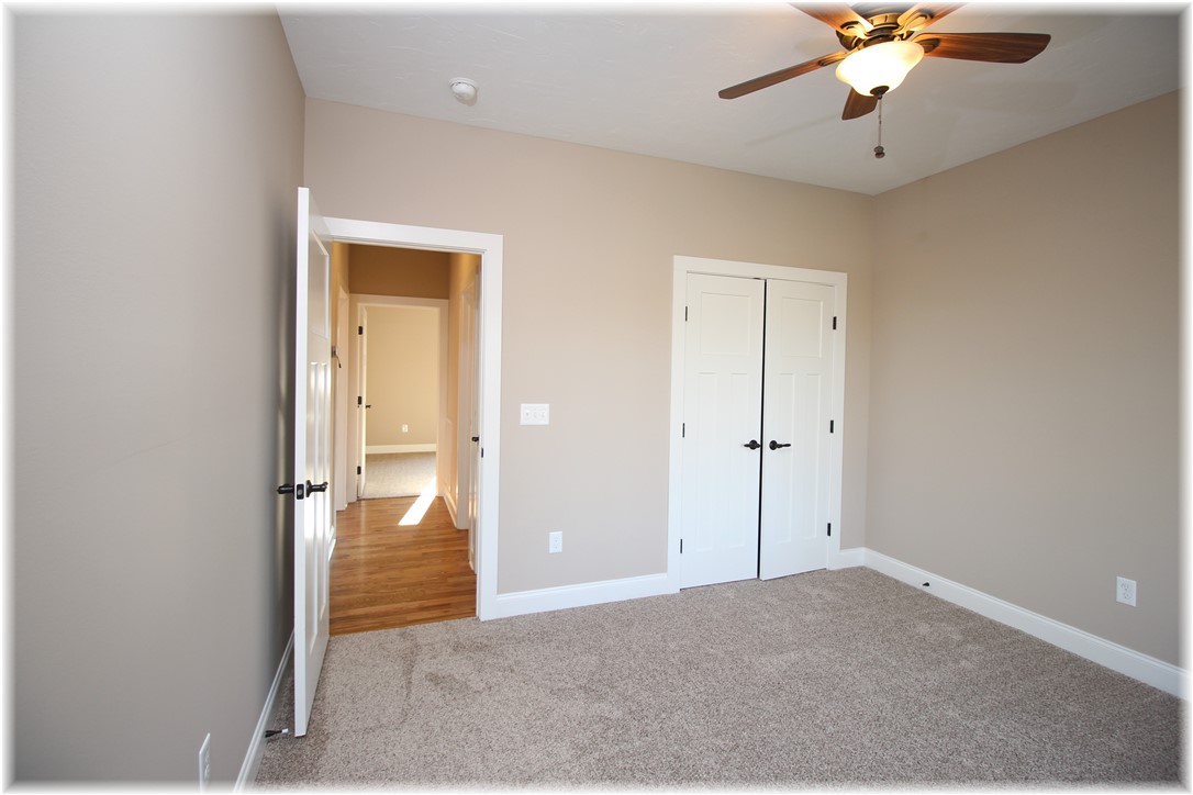 859 Tokeena Road Seneca, SC 29678 - Photo 12 of 20 Gallery Image 12