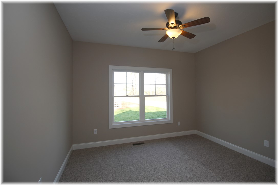 859 Tokeena Road Seneca, SC 29678 - Photo 15 of 20 Gallery Image 15