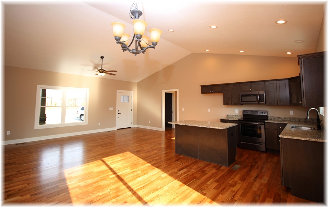 859 Tokeena Road Seneca, SC 29678 - Photo 3 of 20 Gallery Image 3