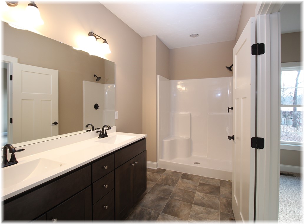 859 Tokeena Road Seneca, SC 29678 - Photo 7 of 20 Gallery Image 7