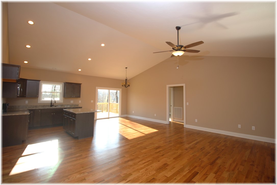 859 Tokeena Road Seneca, SC 29678 - Photo 9 of 20 Gallery Image 9