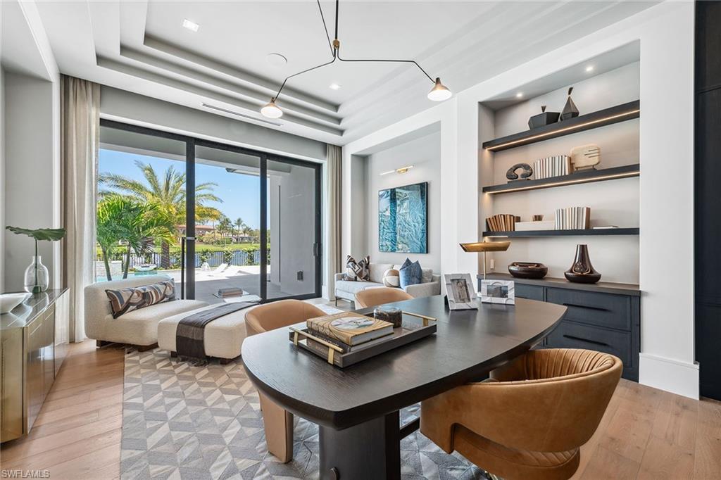 355 Colony Drive Naples, FL 34108 - Photo 31 of 49