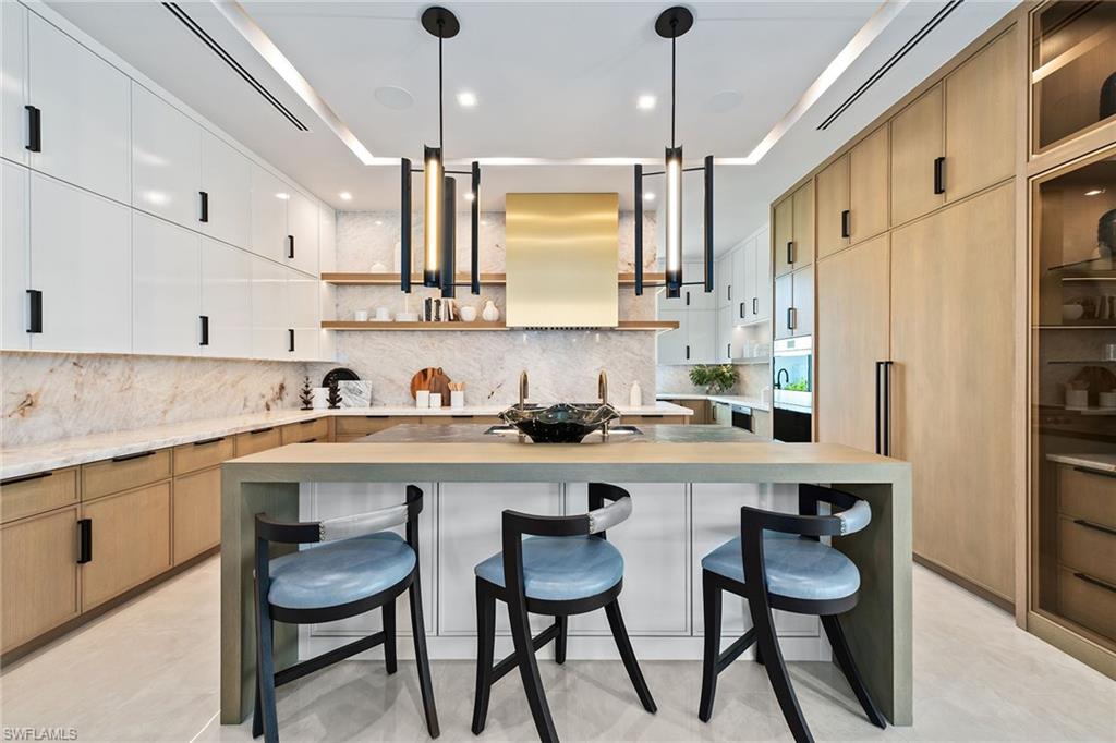 355 Colony Drive Naples, FL 34108 - Photo 6 of 49