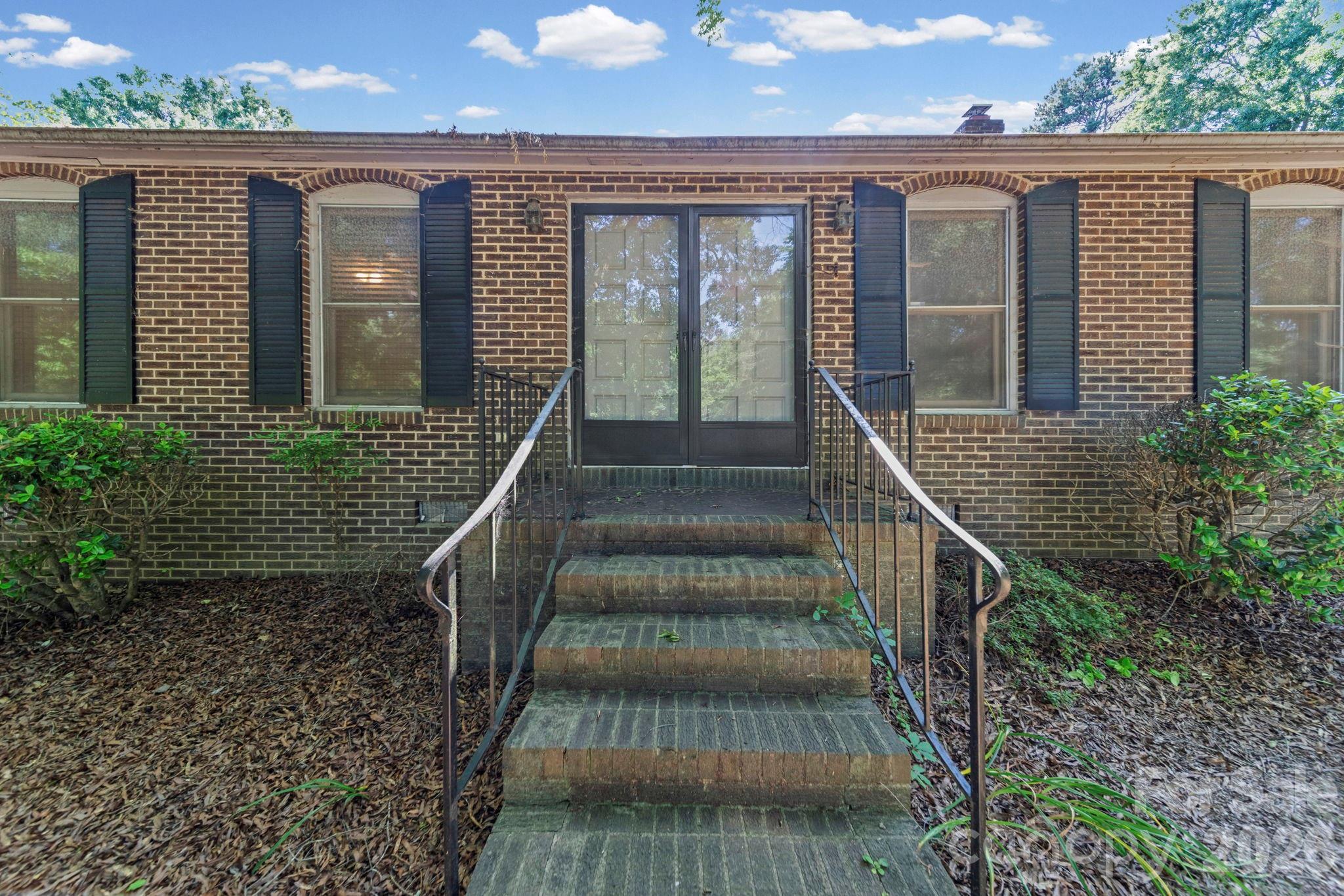 14424 East Rocky River Road Davidson, NC 28036 - Photo 3 of 48