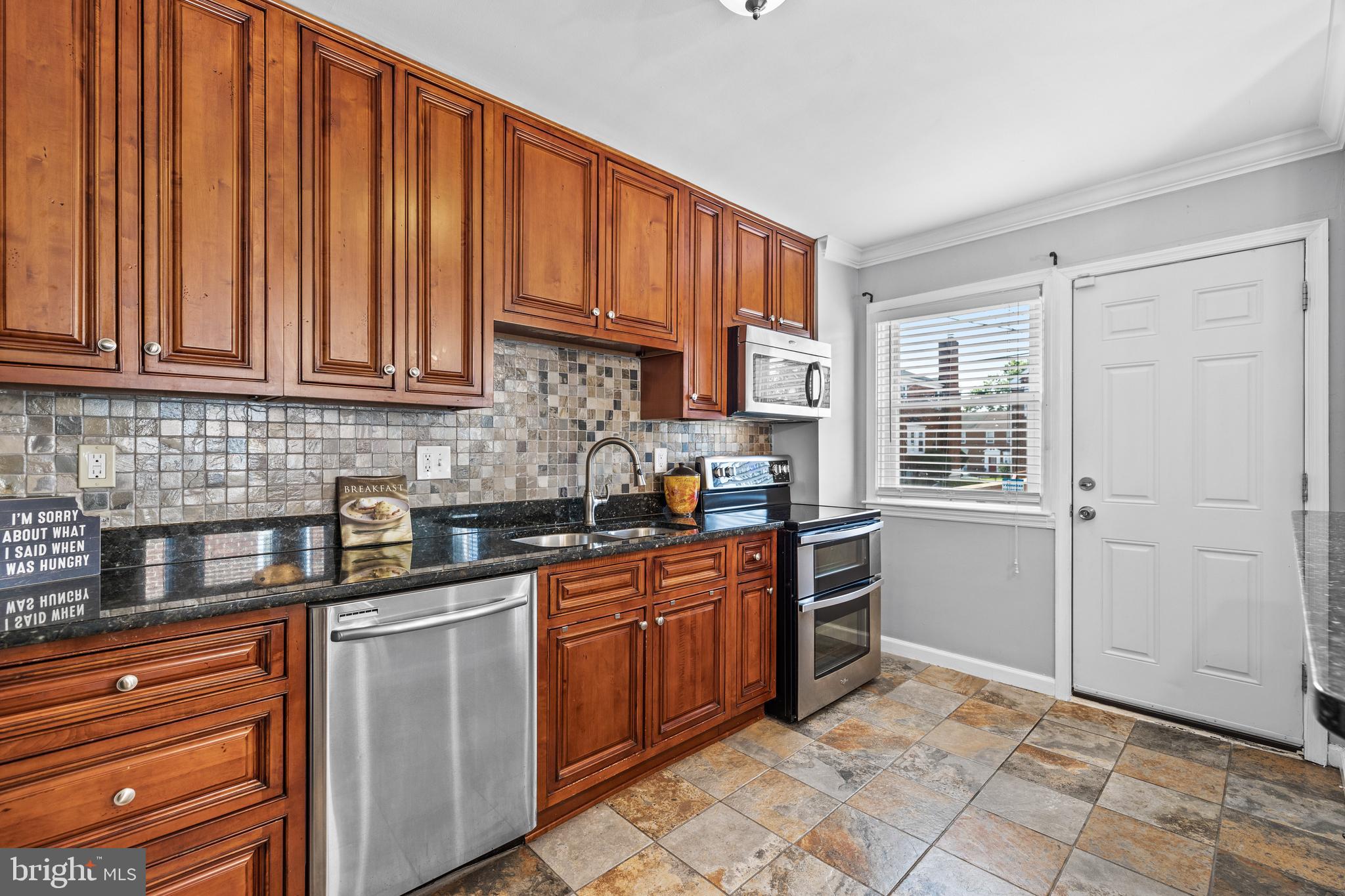 1507 Upshire Road Baltimore, MD 21218 - Photo 11 of 31 Updated SS appliances