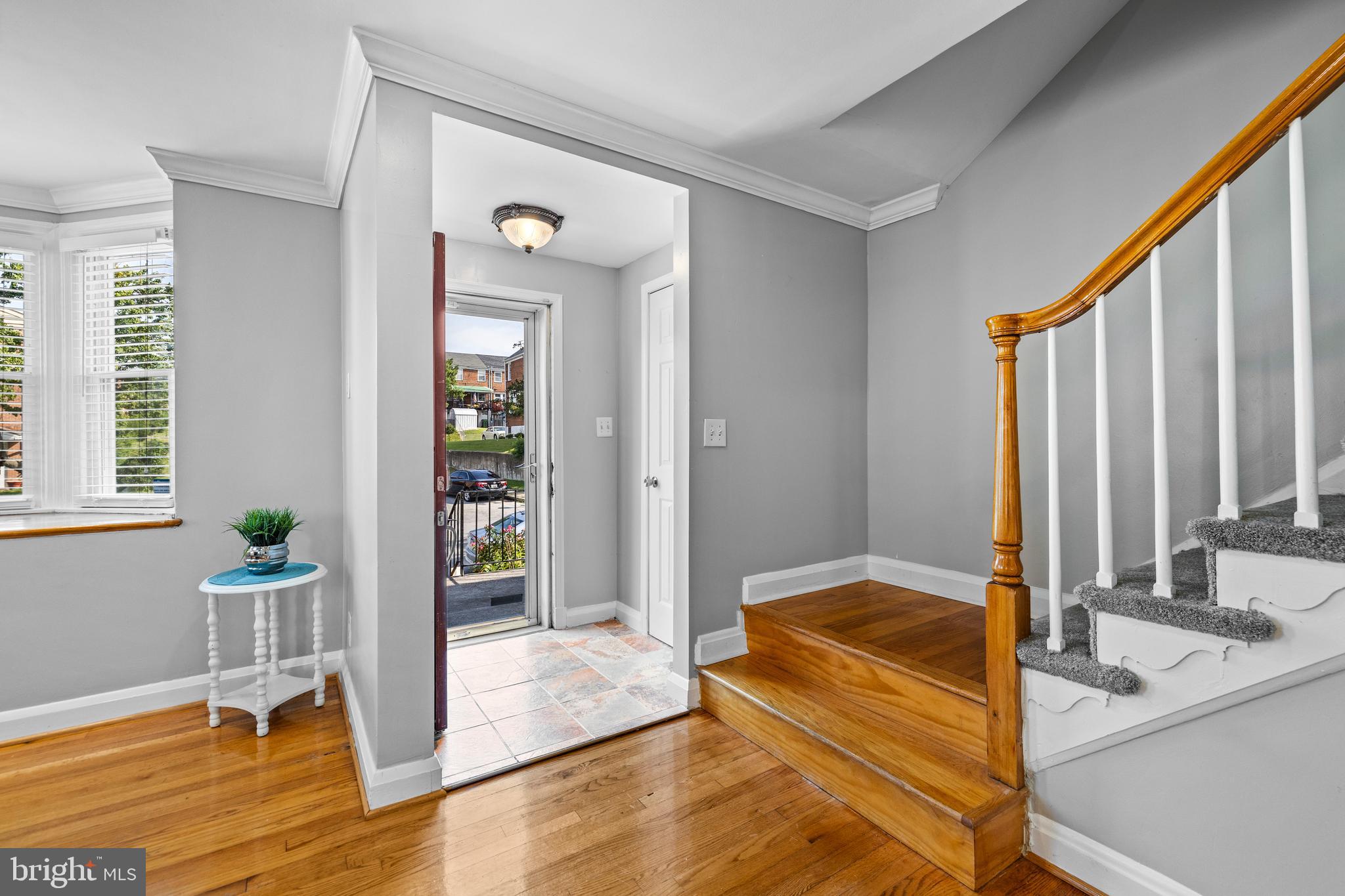 1507 Upshire Road Baltimore, MD 21218 - Photo 3 of 31 lovely entry foyer with hall closet