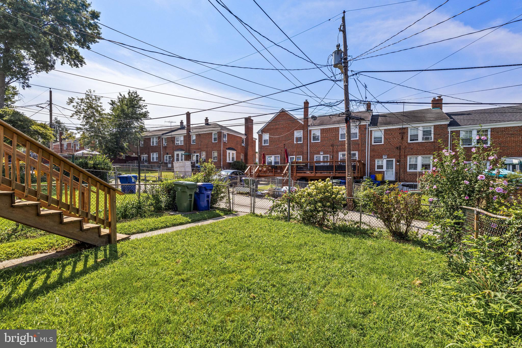 1507 Upshire Road Baltimore, MD 21218 - Photo 31 of 31 Large rear yard