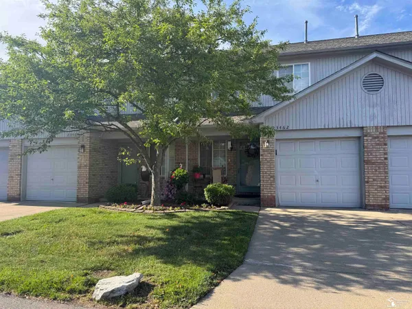 $179,900 | 23462 Wagar Court, Trenton, MI 48183