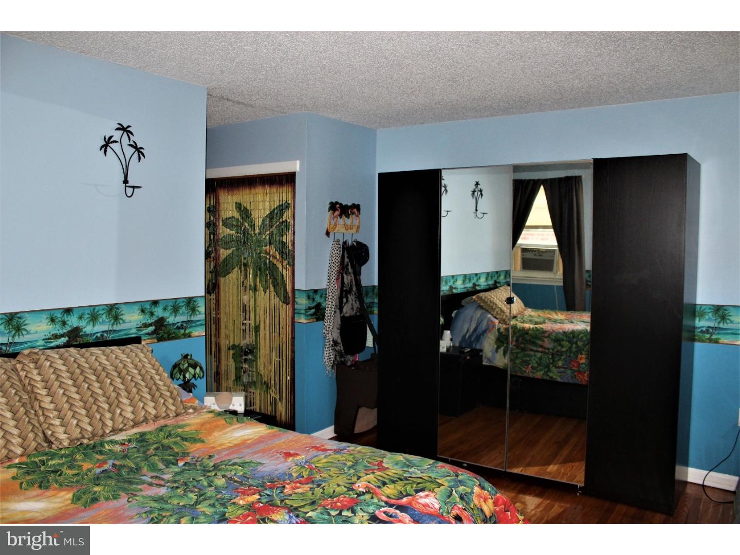 8331 Rising Sun Avenue Philadelphia, PA 19111 - Photo 16 of 21 Bedroom