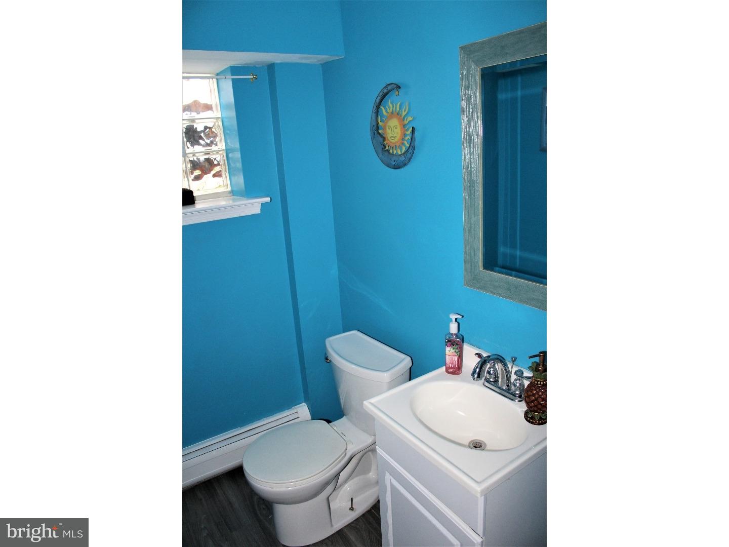 8331 Rising Sun Avenue Philadelphia, PA 19111 - Photo 19 of 21 Bathroom