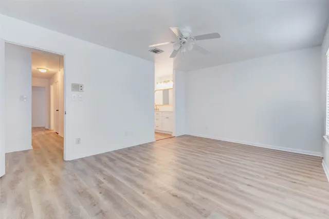 $2,500 | 10720 Briar Forest Drive, Unit 32, Houston, TX 77042