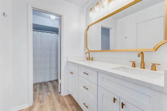 $2,500 | 10720 Briar Forest Drive, Unit 32, Houston, TX 77042