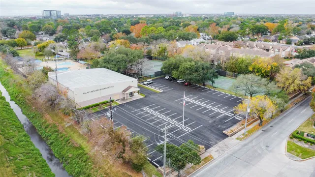 $2,500 | 10720 Briar Forest Drive, Unit 32, Houston, TX 77042