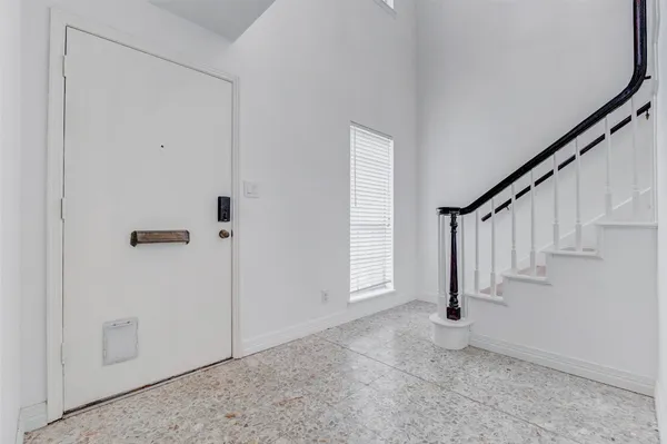 $2,300 | 10720 Briar Forest Drive, Unit 32, Houston, TX 77042