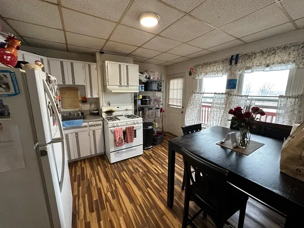 $2,500 | 41 Louis Street, Unit 1, Chelsea, MA 02150