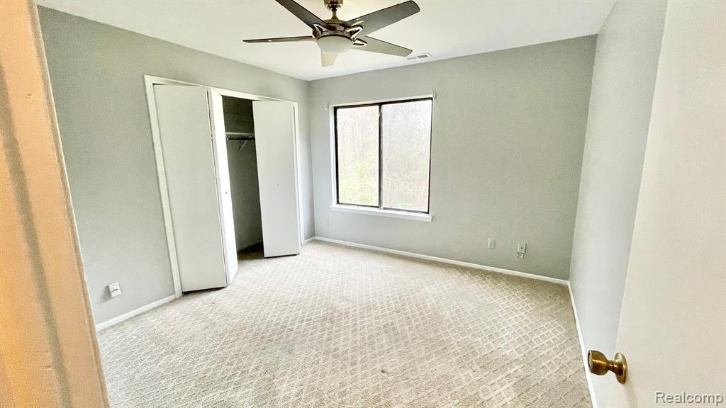 24201 Evergreen Road Southfield, MI 48075 - Photo 23 of 26