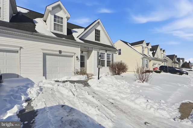 $349,900 | 14119 Shelby Circle, Hagerstown, MD 21740