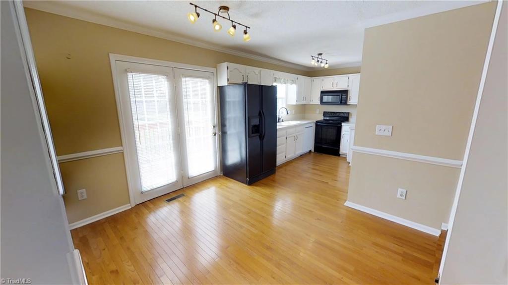 1790 Spring Path Trail Clemmons, NC 27012 - Photo 3 of 23 Gallery Image 3