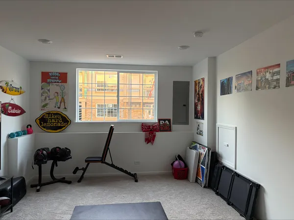 $2,995 | 235 Regency Court, Unit C, Wauconda, IL 60084